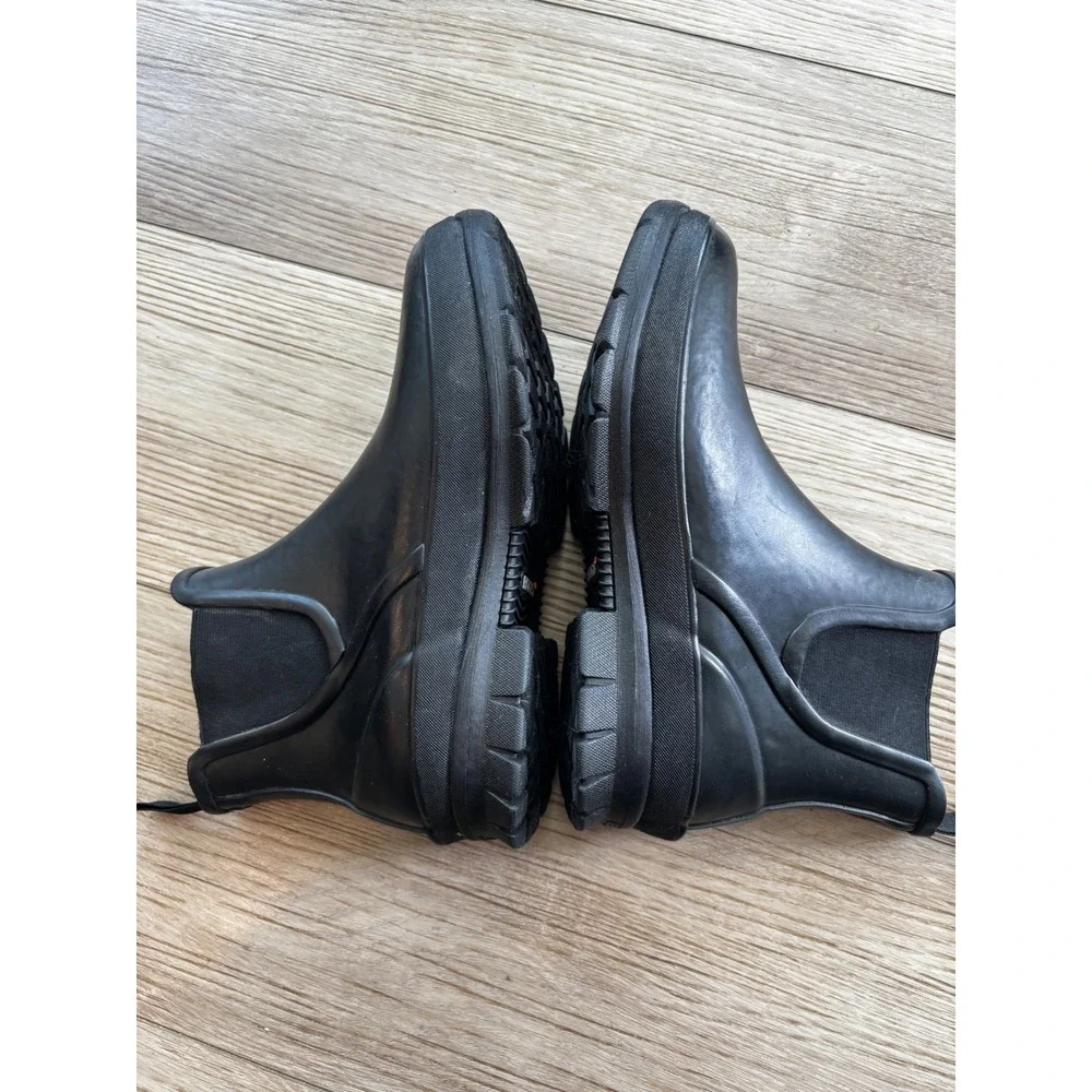 Bogs Amelia Slip On Black Waterproof Rain Boots Womens 7 Ankle Chelsea 79000-001